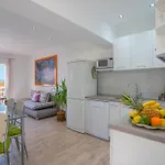 Apartament Angela *