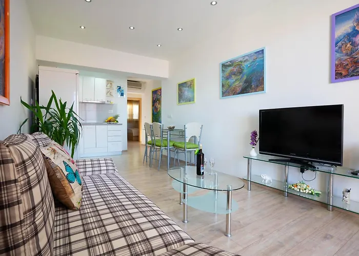 Angela מאקרסקה