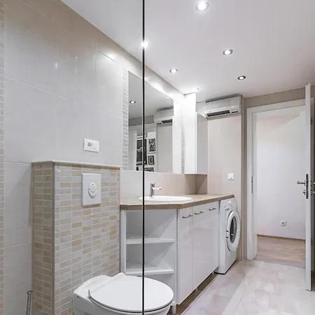 Angela Apartamento Makarska