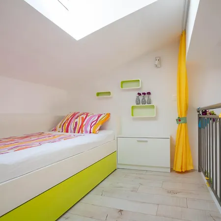 Angela Apartman Makarska