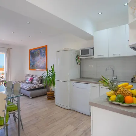 アパート Angela *