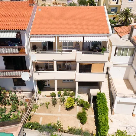 Angela Apartamento Makarska